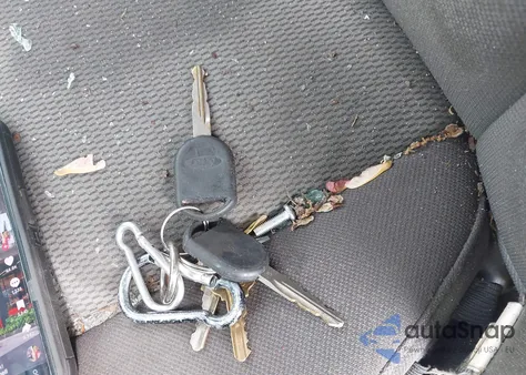 2004 Ford F-150 Stx/Xl/Xlt from USA, damaged, VIN 1FTRF14W14NB97084